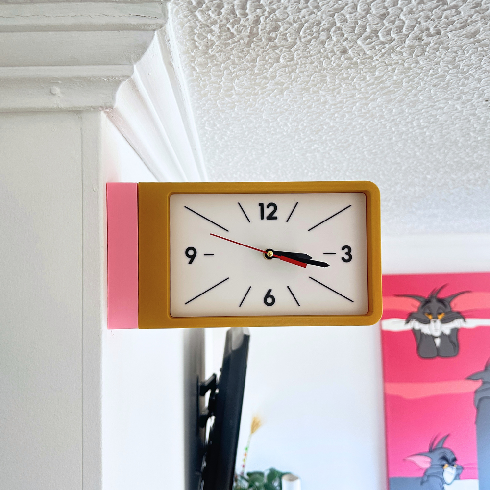 Reloj de Pared Decorativo NOOK – Cuadrado Amarillo y Rosado