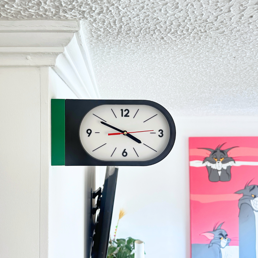 Reloj de Pared Decorativo NOOK – Ovalado Negro y Verde